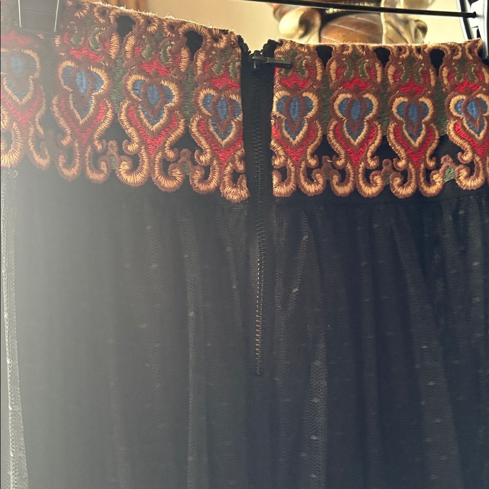 Alice and Olivia vintage maxi skirt with lining - Picture 5 of 7